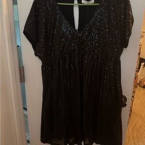 Mustard Seed Black Sequin V-Neck Tunic